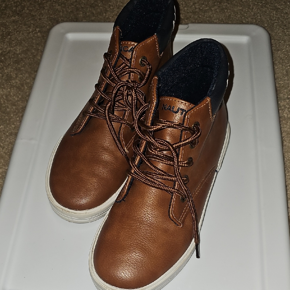 Nautica Kids Brown Casual Shoes Size 3